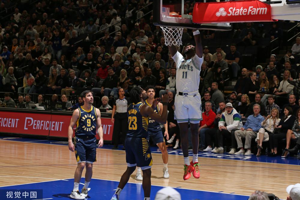 一些教练在 一些教练在